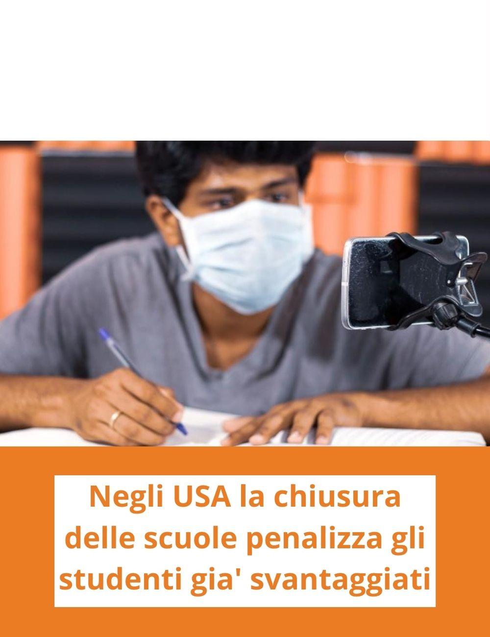 Immagine con link ad articoli con temi simili. Uno studente con la mascherina che scrive rimanda all'articolo intitolato: Negli USA la chiusura delle scuole penalizza gli studenti gia' svantaggiati