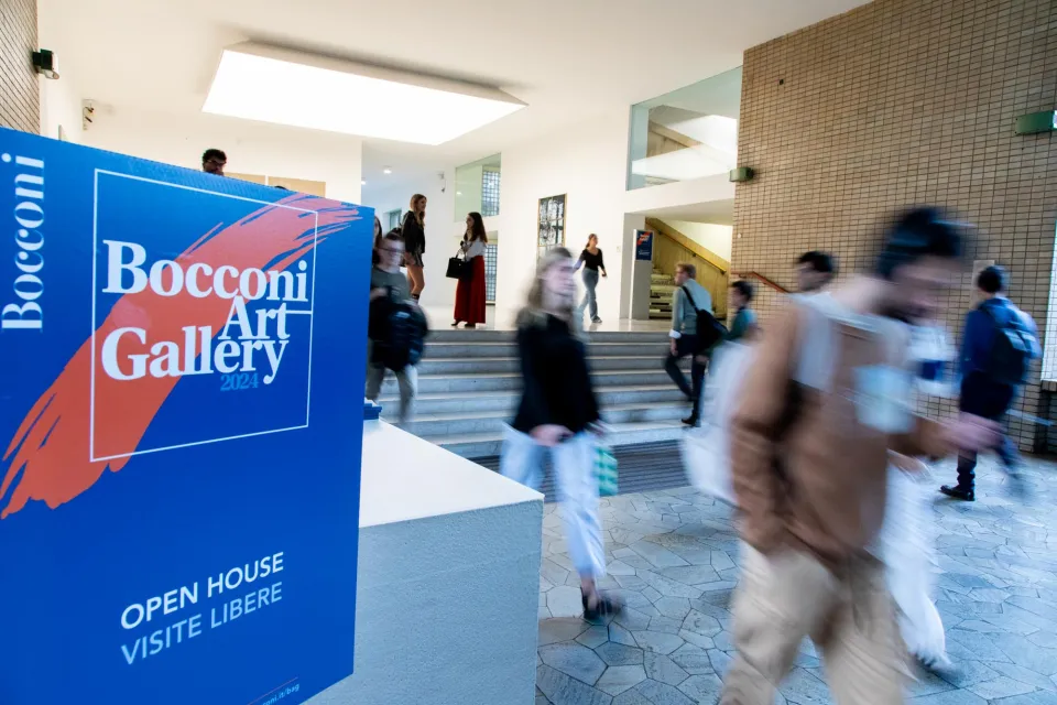 Lots of visitors attending the Bocconi Art Gallery.