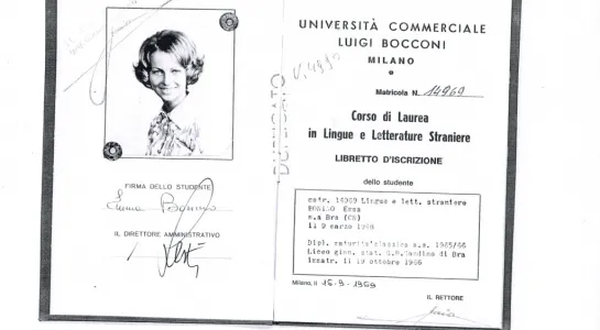 Picture of the student record booklet of Emma Bonino